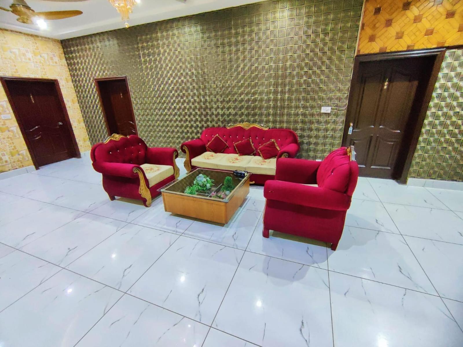 Hotel Pak Continental Multan Exterior foto